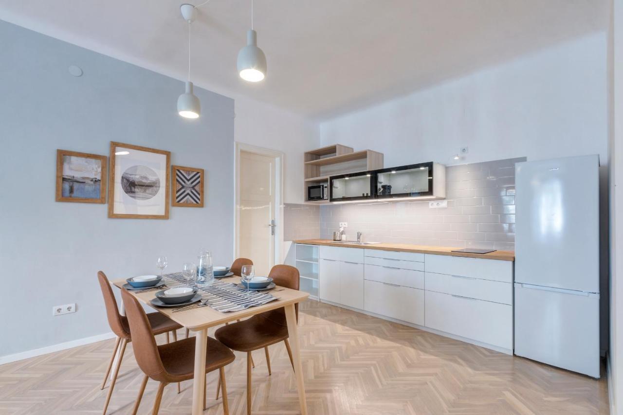 Galya Apartment Budapest Luaran gambar